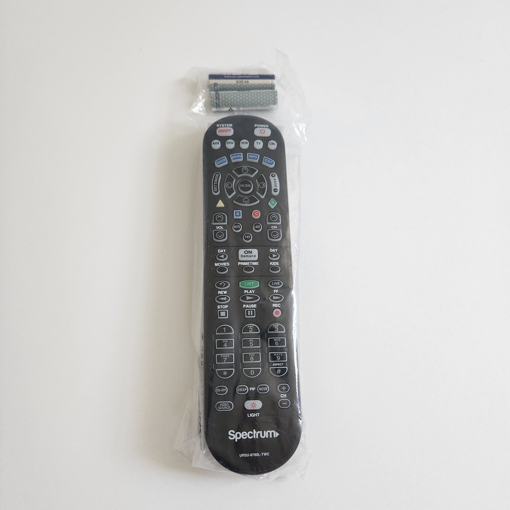 Spectrum‎ Universal Remote Control with Batteries NEW